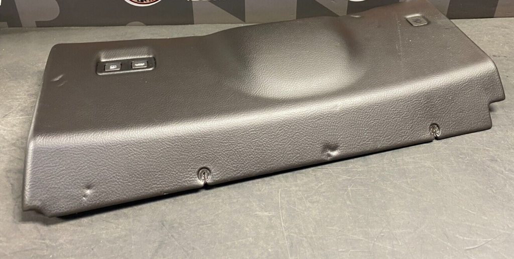 2008 CORVETTE C6 OEM DRIVER LH LOWER KNEE PANEL WITH BUTTONS USED
