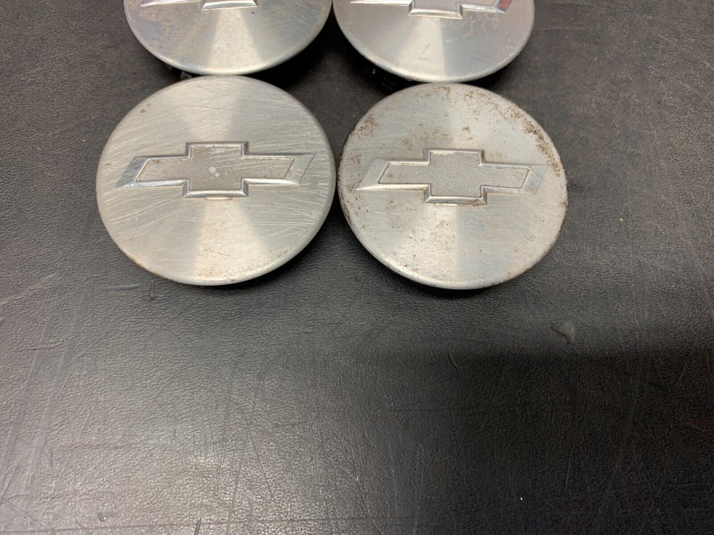 2012 CAMARO SS OEM CENTER CAP FOR RIMS SET OF 4 USED
