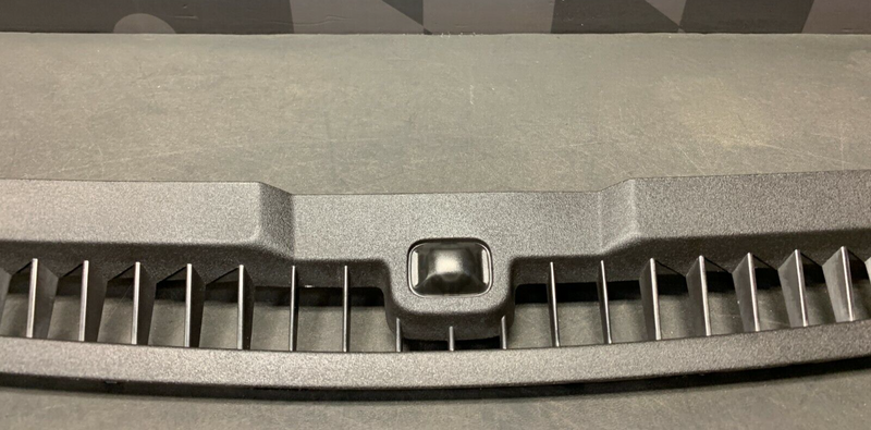 2014 FORD MUSTANG GT DASH DEFROSTER VENT TRIM