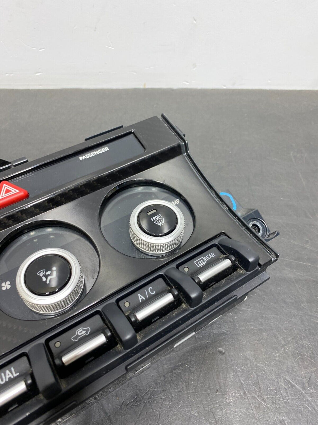2017 SUBARU BRZ OEM CARBON LOOK CLIMTE CONTROL HVAC USED