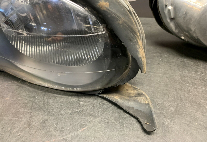 2002 CAMARO SS AFTERMARKET HEADLIGHTS HEAD LIGHTS