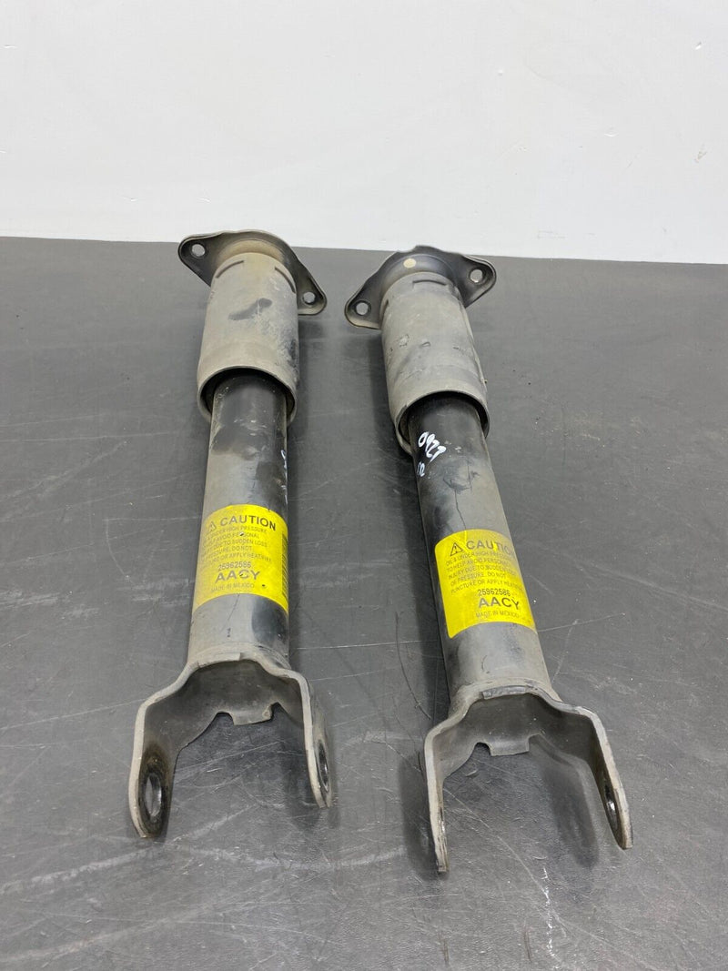 2012 CORVETTE C6 GRANDSPORT OEM REAR STRUTS PAIR DRIVER PASSENGER STRUTS USED