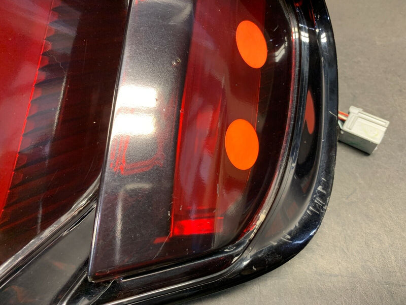 2015 FORD MUSTANG GT OEM RH PASSENGER TINTED TAIL LIGHT -CRACKED-
