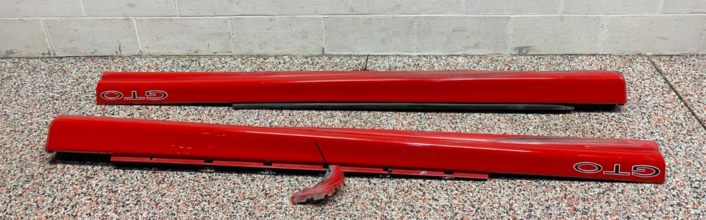 2004 PONTIAC GTO OEM SIDE SKIRTS ROCKER MOULDINGS LH RH