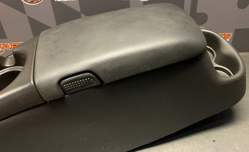 2001 CAMARO SS OEM BLACK EBONY CENTER CONSOLE 27K M/T