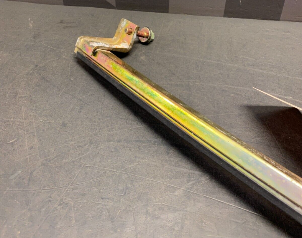 2004 HONDA S2000 AP2 OEM DRIVER LH DOOR WINDOW TRACK USED
