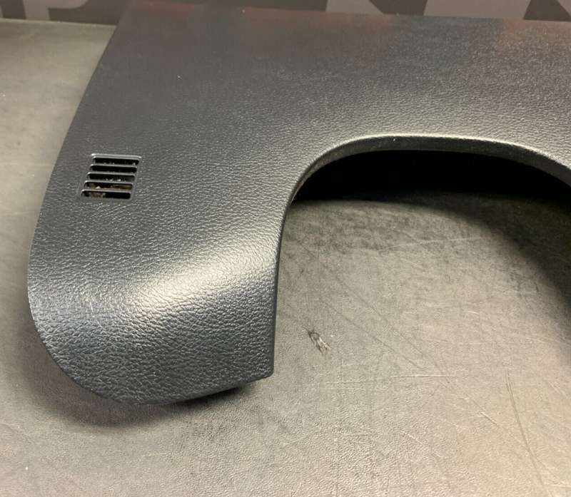 2018 DODGE CHALLENGER 392 SCAT PACK OEM DRIVER DASH LOWER KNEE PANEL