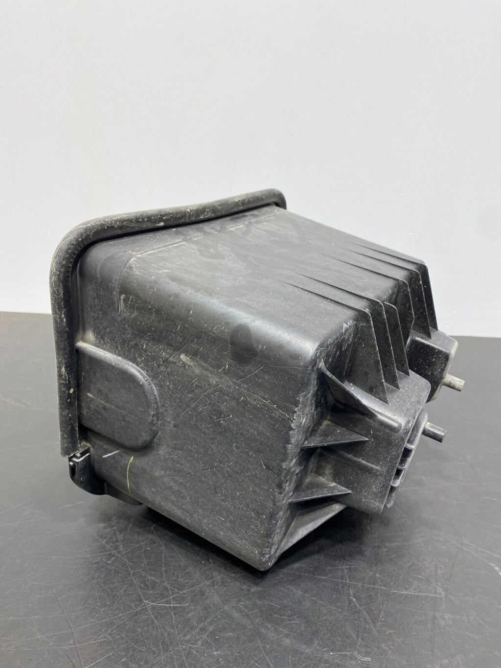 2021 FORD MUSTANG GT OEM BATTERY BOX USED