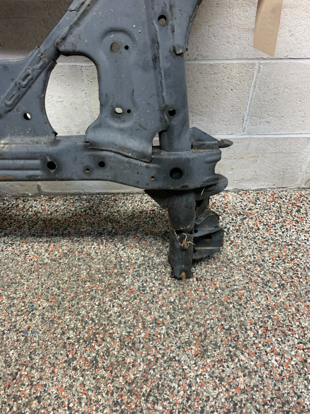 NISSAN R35 GTR OEM FRONT SUBFRAME ENGINE CRADLE
