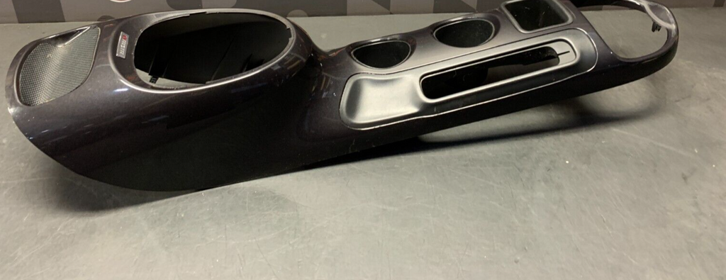 2015 Nissan Juke NISMO RS OEM CENTER CONSOLE SHIFTER SURROUND USED