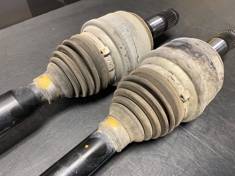 2010 CHEVROLET CAMARO SS OEM CV REAR AXLES PAIR DR PS USED