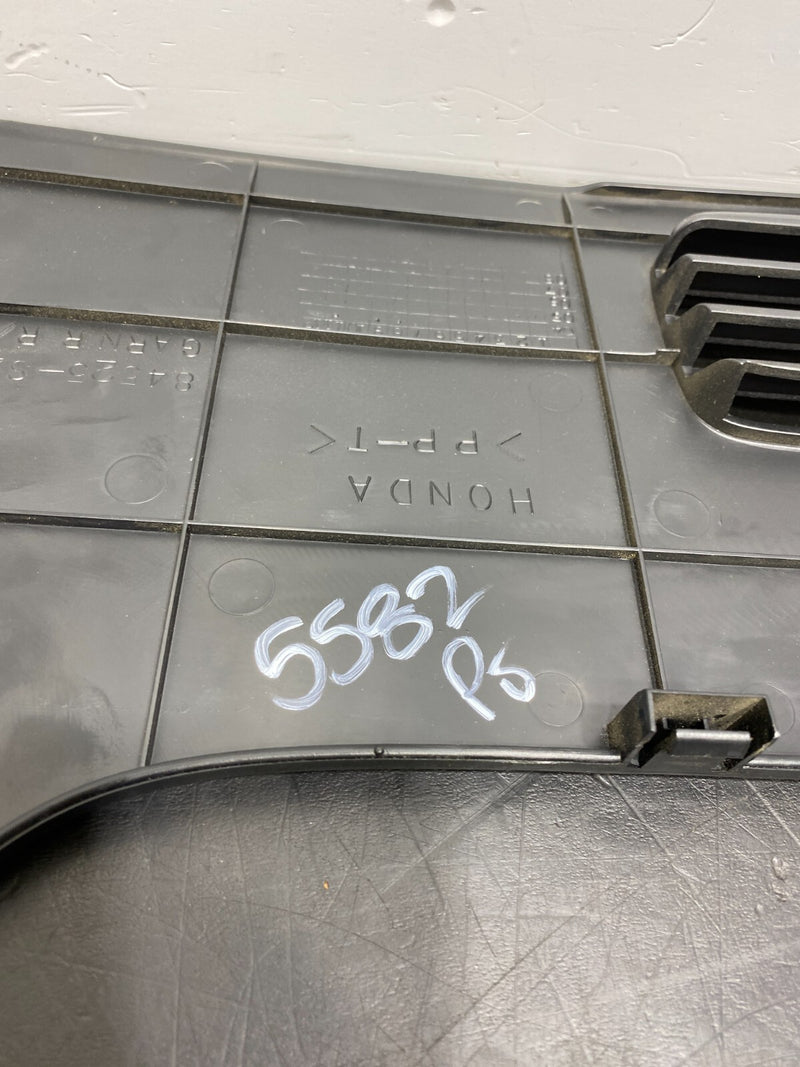 44632900