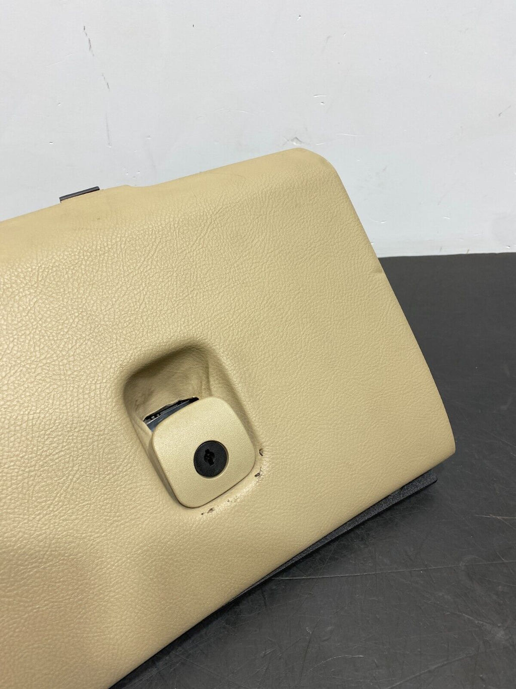 2006 CORVETTE C6 OEM GLOVE BOX PANEL TAN USED