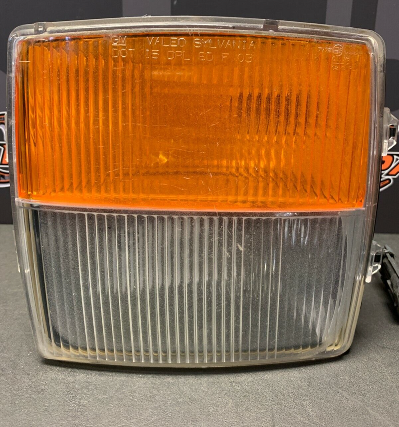 2004 CADILLAC CTS-V CTS V OEM DRIVER FOG LIGHT