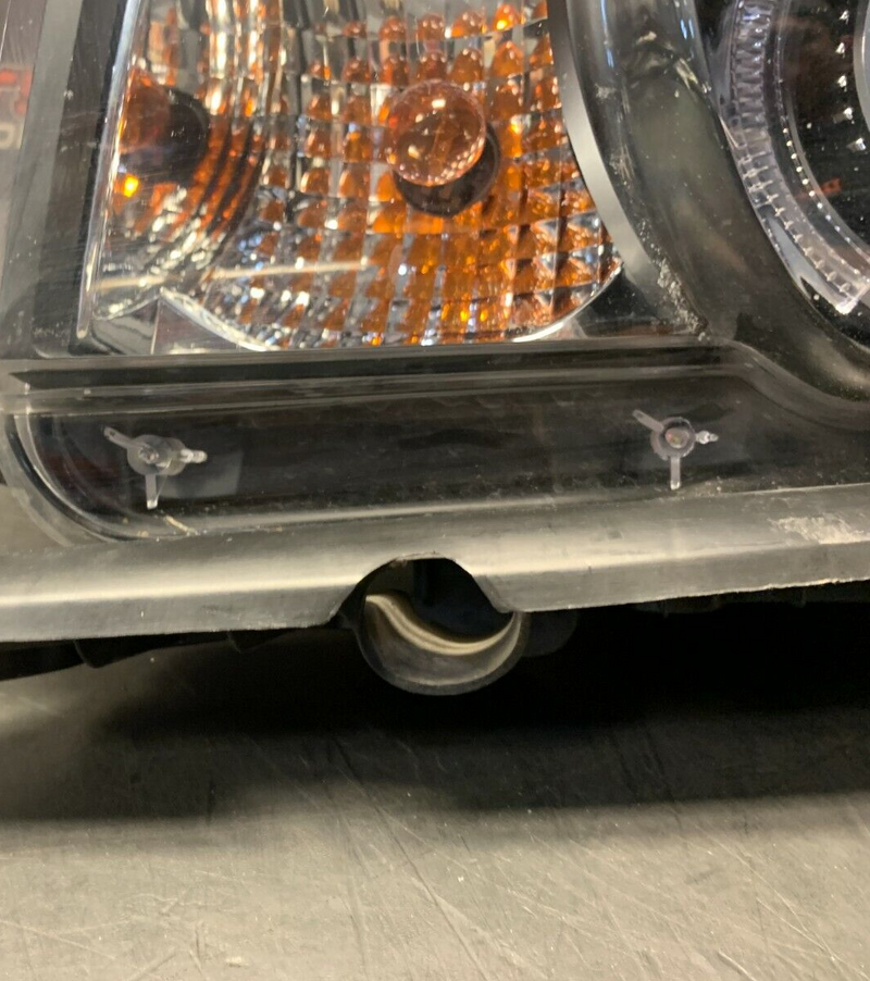 2010 CAMARO SS AFTERMARKET DRIVER HEADLIGHT HEAD LIGHT