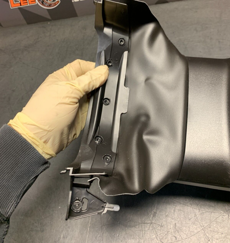 2019 CAMARO ZL1 1LE OEM STEERING COLUMN COVER CLAM SHELL TRIM