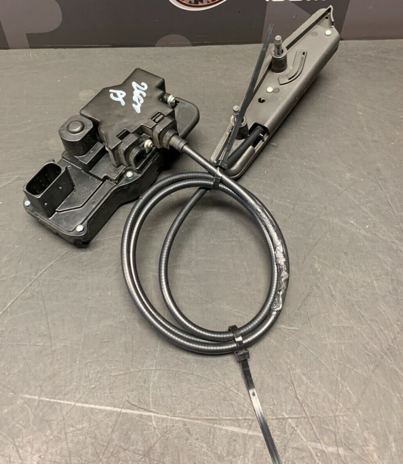 2007 CORVETTE C6 OEM PASSENGER DOOR LOCK ACTUATOR