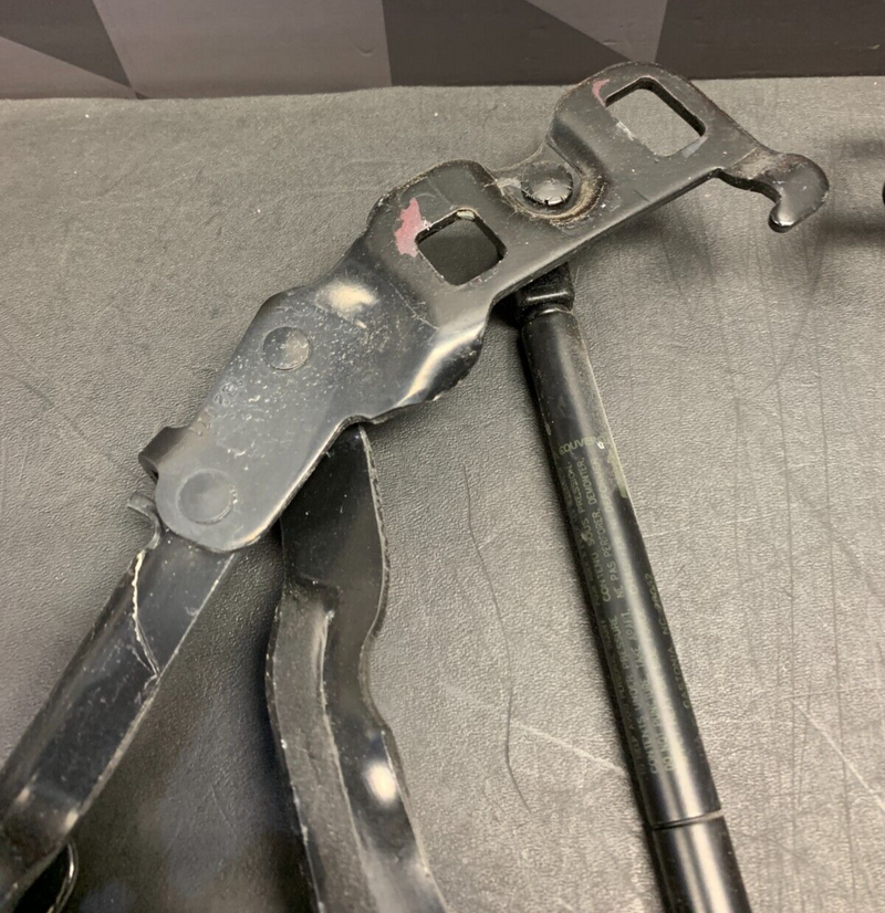 2008 CORVETTE C6 OEM TRUNK HINGES