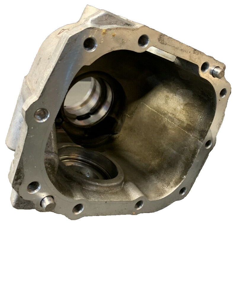 NISSAN R35 GTR OEM FRONT DIFF DIFFERENTIAL HOUSING CASING ONLY