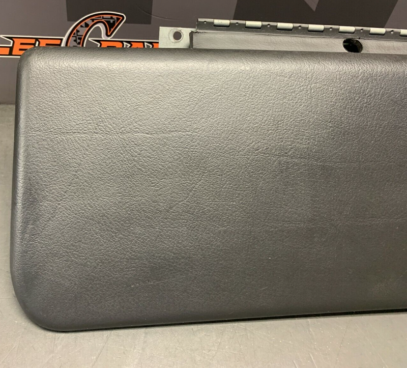 2001 CAMARO SS OEM GLOVE BOX