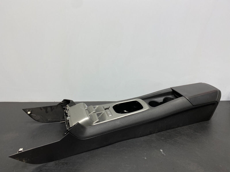 2015 CHEVROLET CAMARO SS OEM CENTER CONSOLE ASSEMBLY WITH GAUGE PACK M/T USED