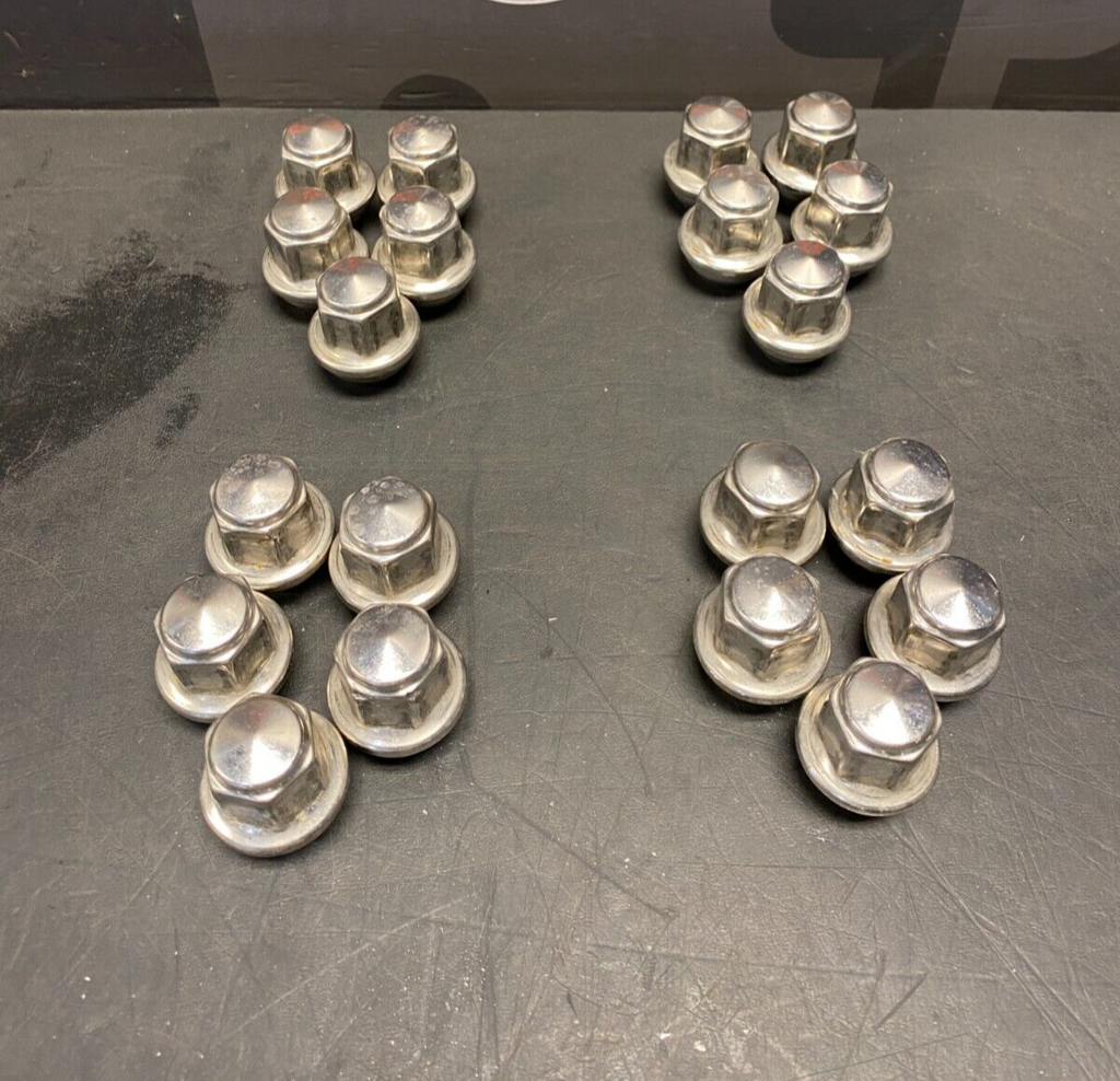 2019 FORD MUSTANG GT PP1 OEM LUG NUTS SET OF (20) USED