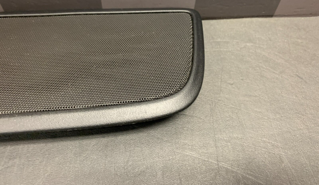 2010 CAMARO SS OEM CENTER SPEAKER GRILL USED