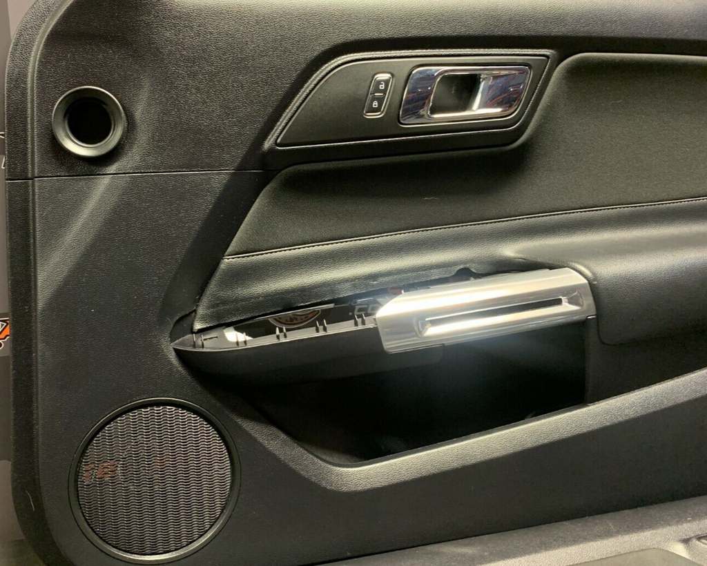2016 FORD MUSTANG GT OEM INTERIOR DOOR PANELS