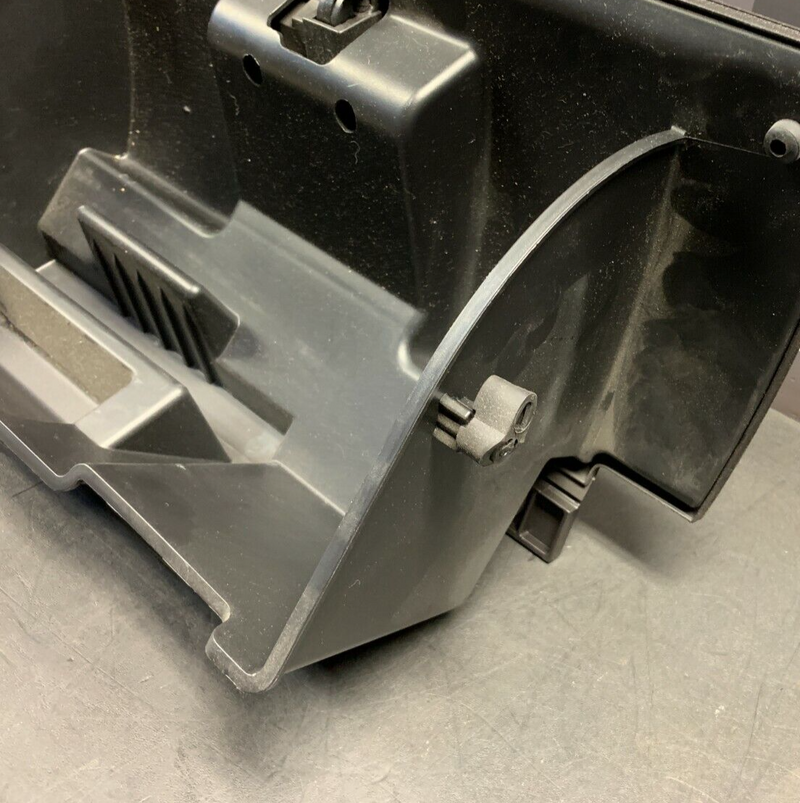 2013 FORD MUSTANG GT OEM GLOVE BOX