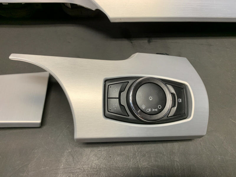 2015 FORD MUSTANG GT OEM DASH TRIM PANELS VENT SET