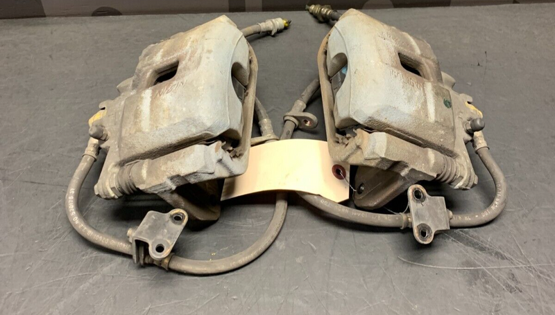 2002 HONDA S2000 OEM FRONT BRAKE CALIPERS PAIR USED