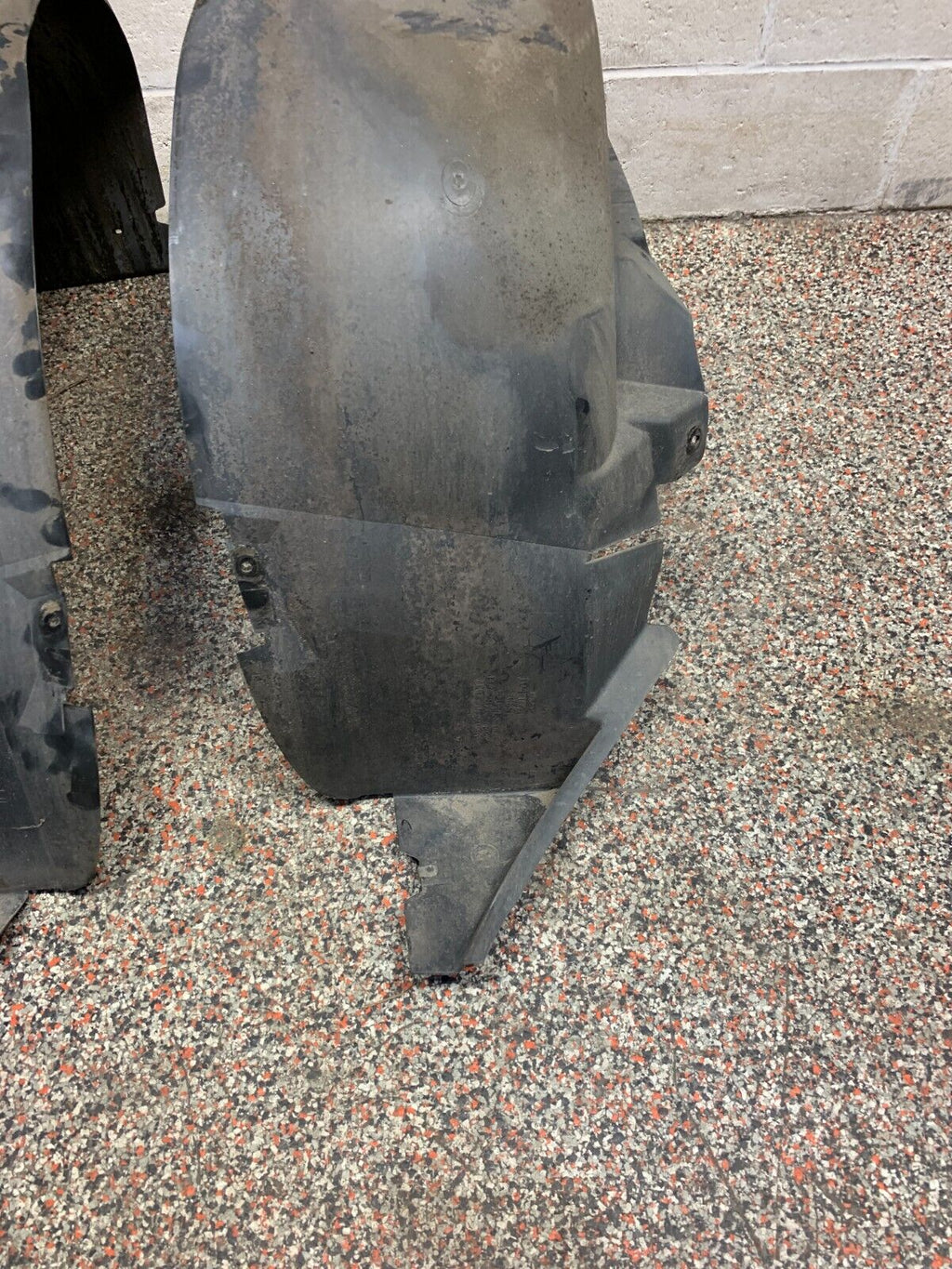 2000 CORVETTE C5 CONVERTIBLE OEM REAR FENDER LINERS DRIVER PASSENGER