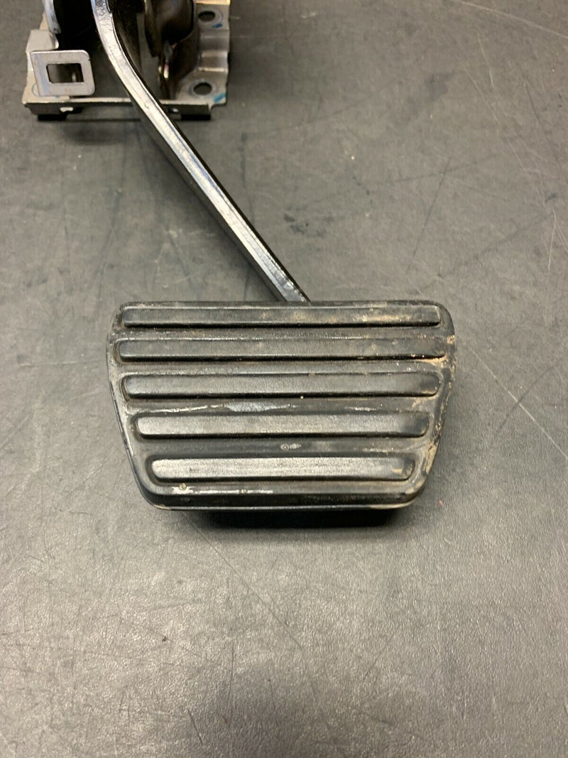2015 CAMARO SS COUPE OEM AUTOMATIC BRAKE PEDAL