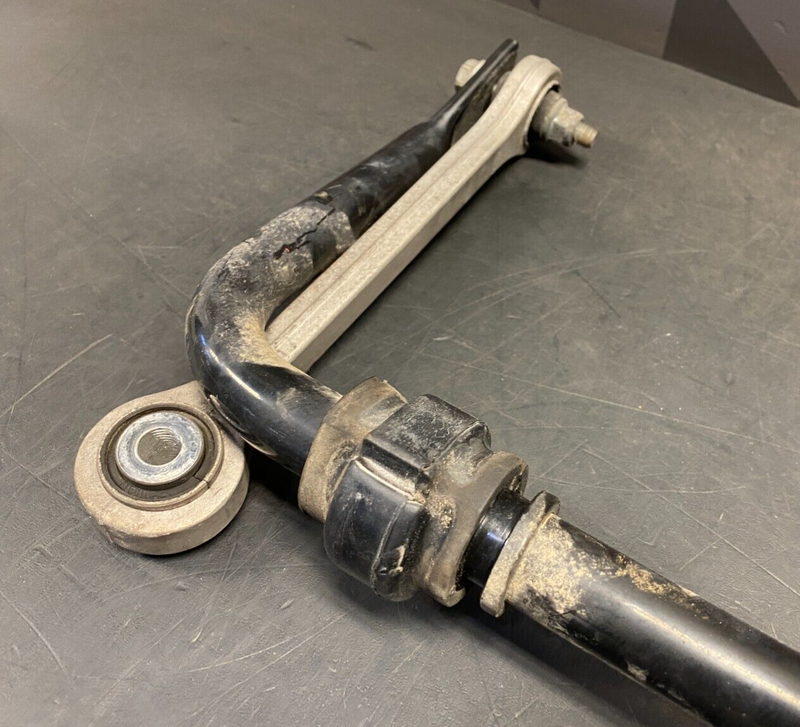 2012 AUDI R8 V10 OEM COUPE OEM REAR SWAY BAR WITH END LINKS USED