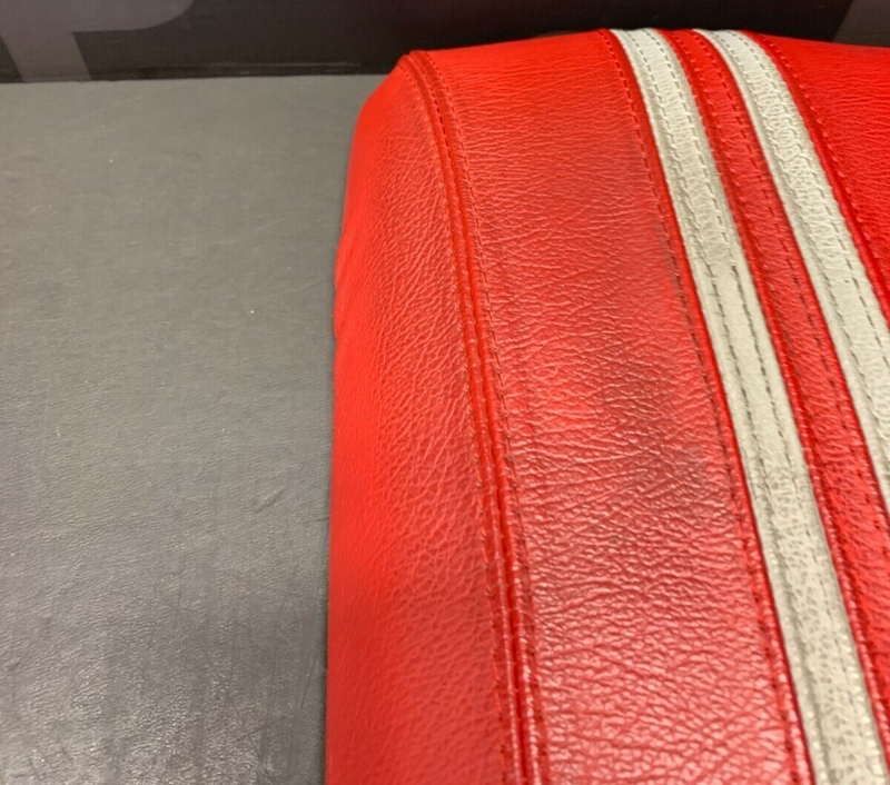 2004 PONTIAC GTO CENTER CONSOLE ARM REST
