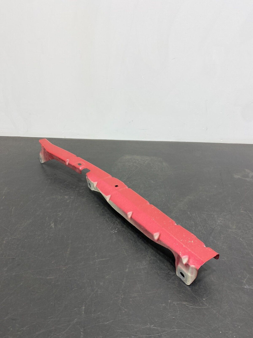 2017 SUBARU BRZ OEM PASSENGER RH UPPER FENDER MOUNT BRACKET USED