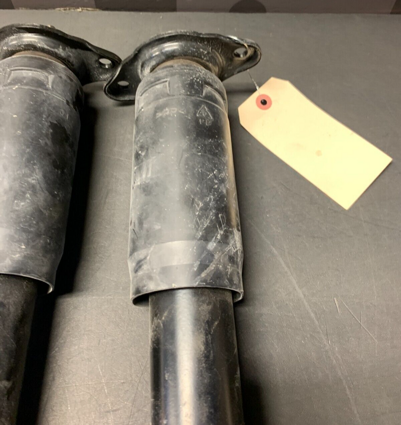 2013 CORVETTE C6 GRANSPORT OEM REAR STRUTS DRIVER PASSENGER PAIR USED