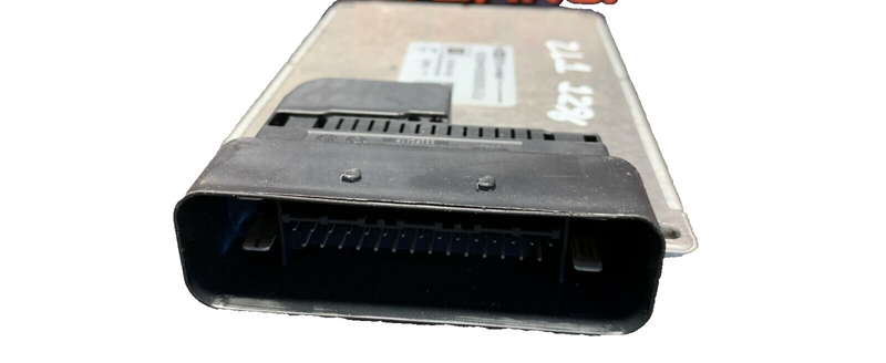 2015 CHEVROLET CAMARO OEM 23110462 MAGNETIC SUSPENSION CONTROL MODULE