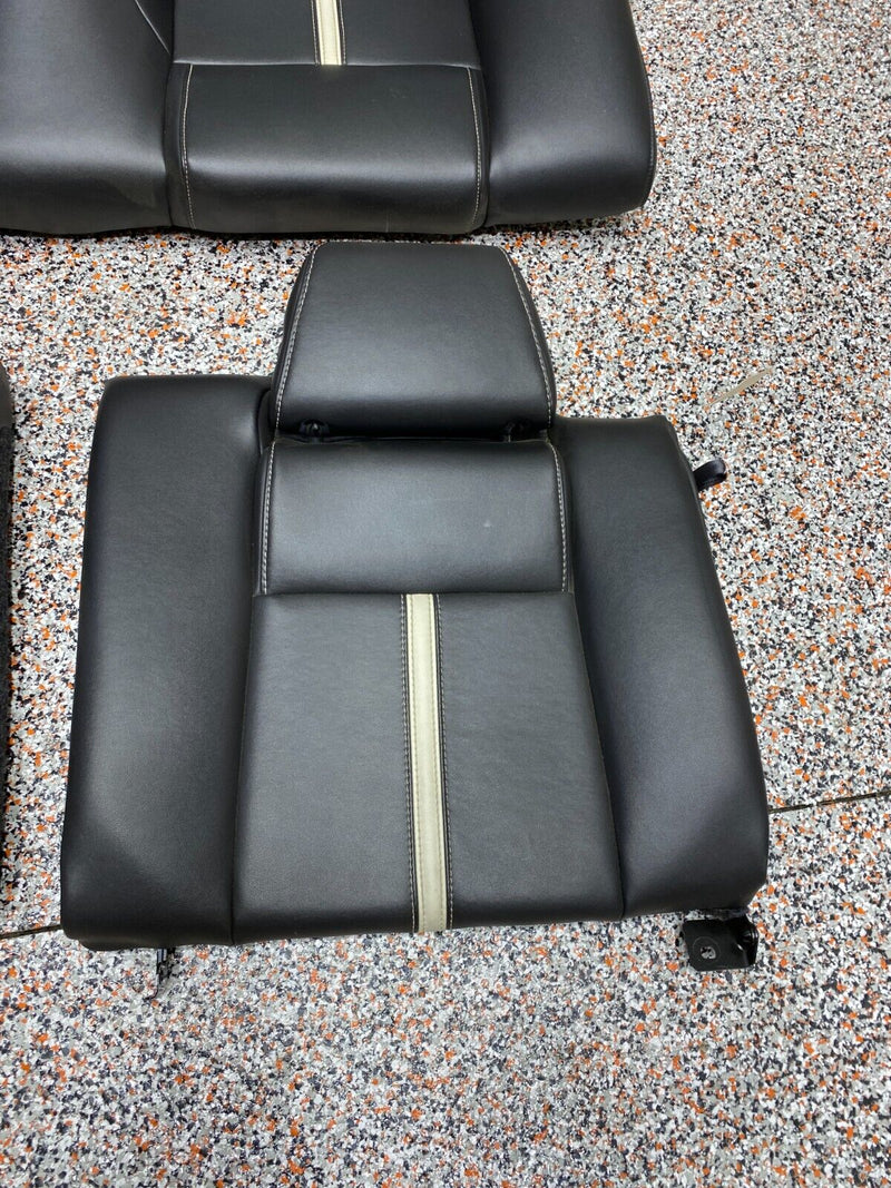 2013 FORD MUSTANG GT OEM BLACK LEATHER WHITE STRIPE FRONT REAR SEATS SEAT USED