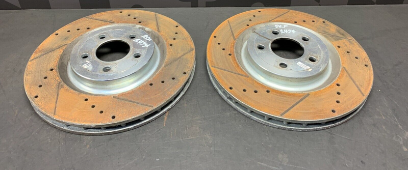 2013 FORD MUSTANG GT AFTERMARKET DRILLED SLOTTED FRONT ROTORS