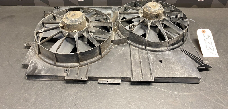 2001 CORVETTE C5 Z06 OEM RADIATOR FAN ASSEMBLY USED