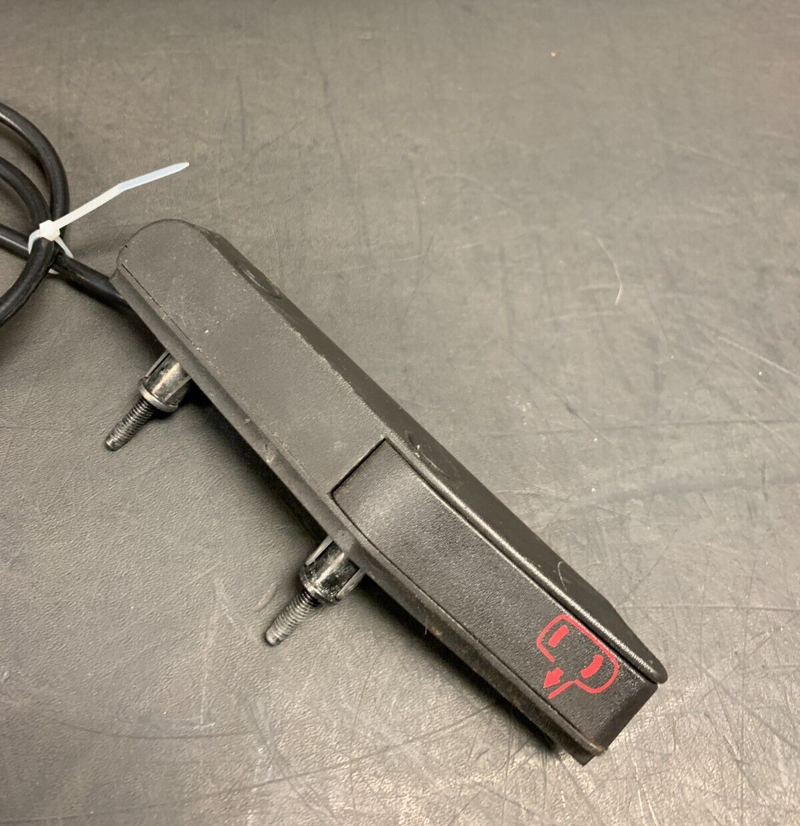 2007 CORVETTE C6 OEM PASSENGER DOOR LATCH WITH EMERGENCY HANDLE RELEASE USED