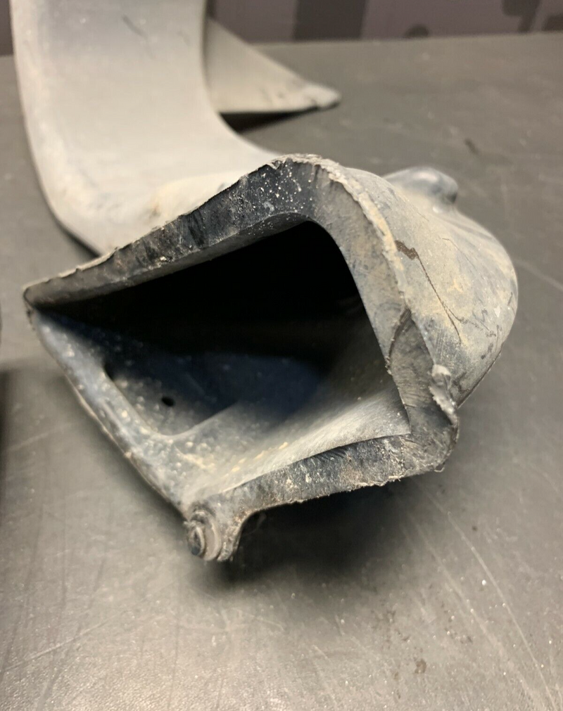 2008 CORVETTE C6 COUPE OEM REAR BRAKE DUCTS