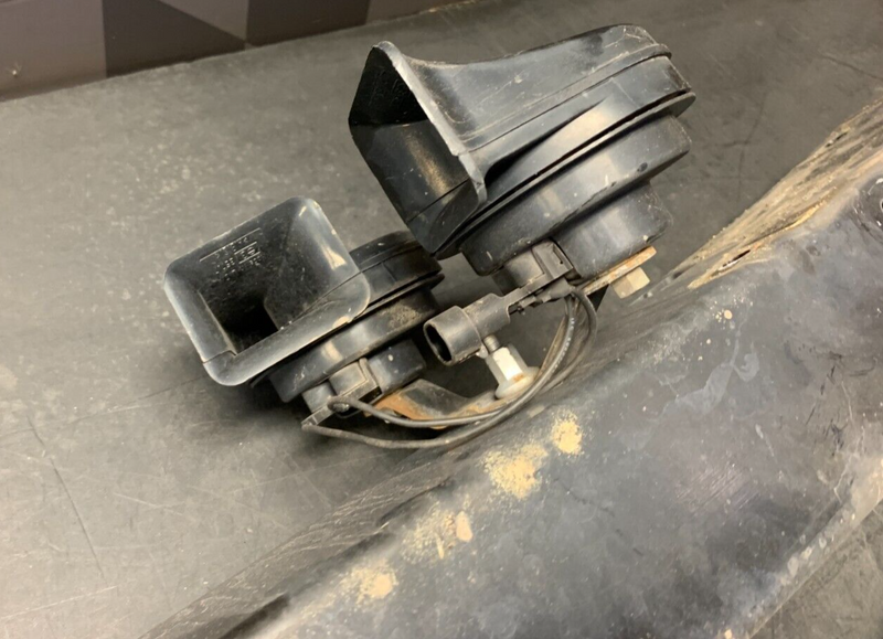 2004 CADILLAC CTS V CTS-V FRONT CRASH BAR BUMPER USED OEM 74k MILES!