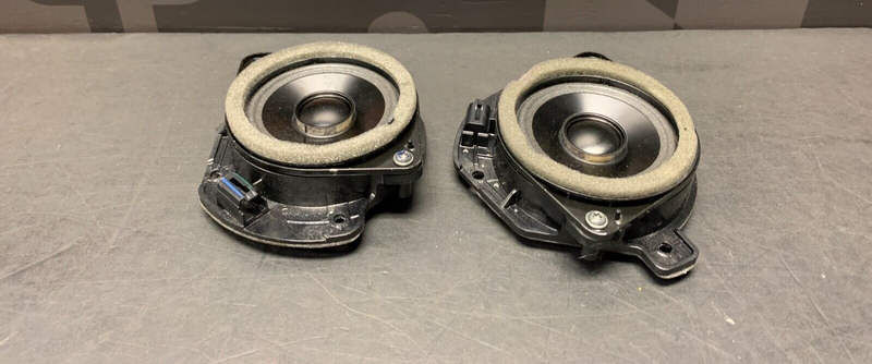 2019 FORD MUSTANG GT OEM REAR SPEAKERS PAIR DR PS USED