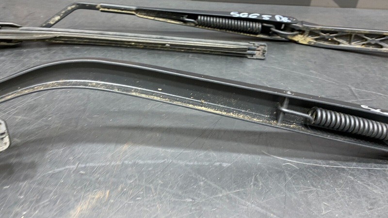 2008 MITSUBISHI EVOLUTION X OEM WINDSHIELD WIPER ARMS BLADES USED