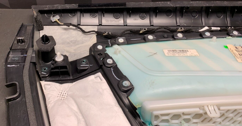 2015 FORD MUSTANG GT OEM PASSENGER RH DOOR PANEL