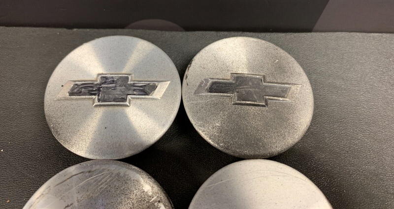 2012 CAMARO SS OEM CENTER CAP FOR RIMS SET OF 4 USED