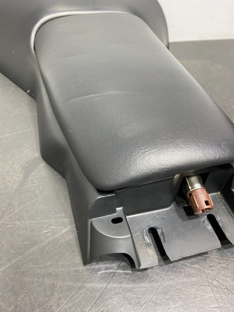 2003 CORVETTE C5 Z06 OEM CENTER CONSOLE ARM REST BLACK USED 31K