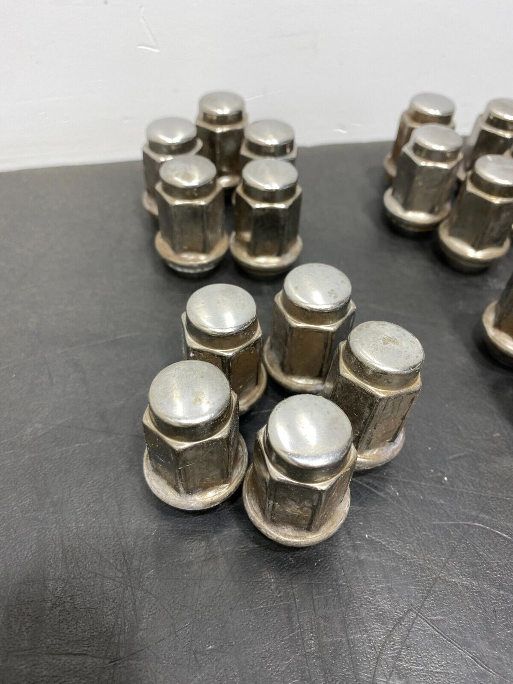 2013 CORVETTE C6 GRANDSPORT OEM LUG NUTS SET OF (20) USED